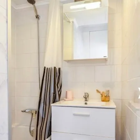 Appartement Studio Au Bord De La Mer De Panne
