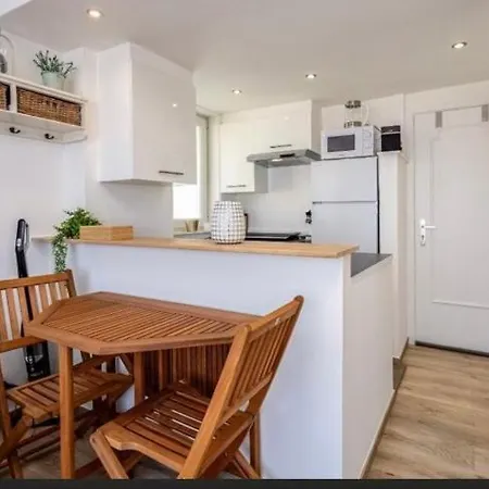 Studio Au Bord De La Mer Appartement *